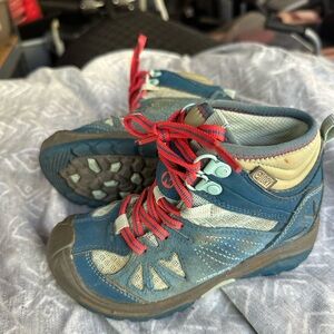 Merrell Kids' Blue and Red Capra Mid Top Sneakers